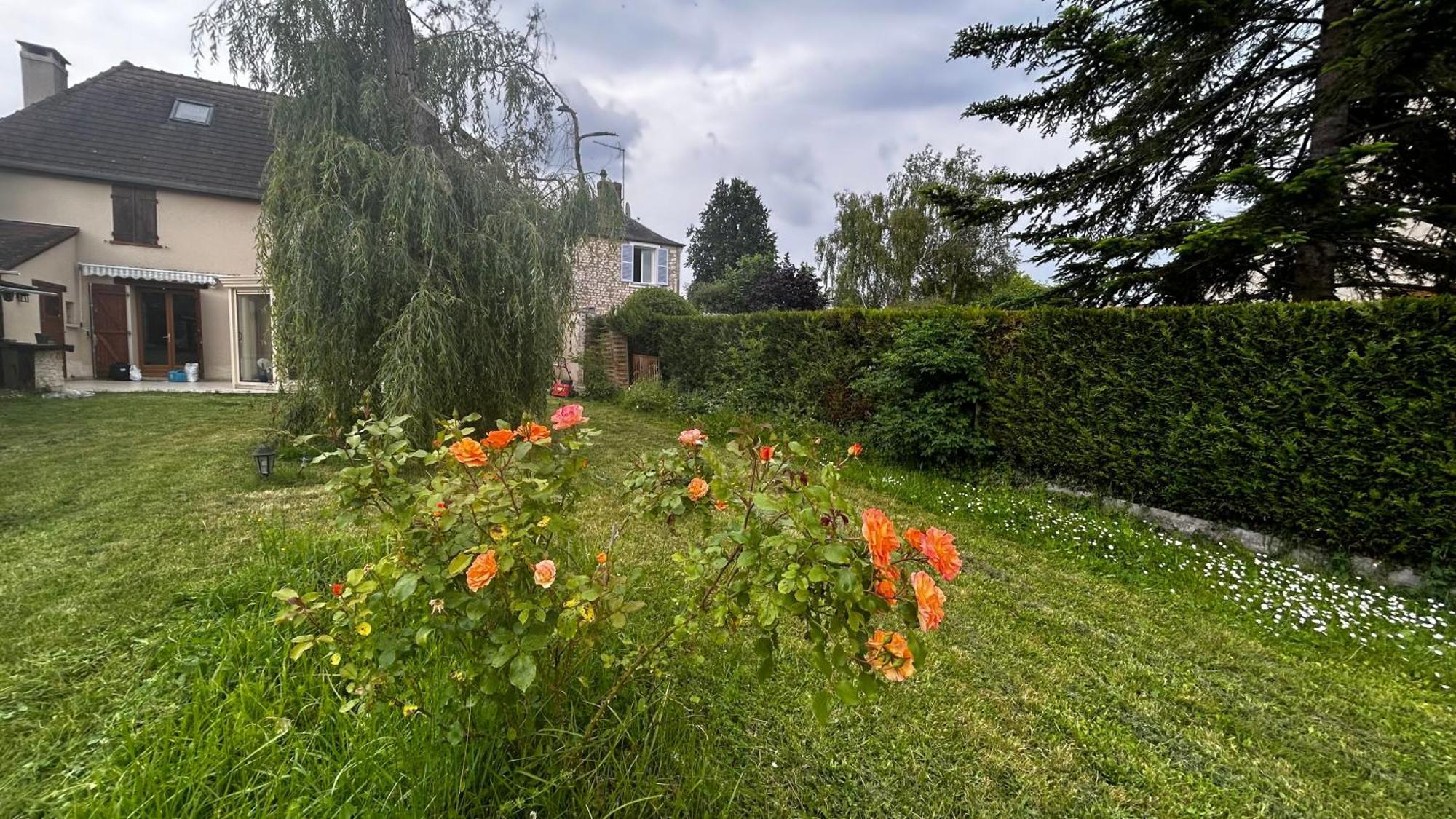 La Nebuleuse Villa Notre-Dame-de-l'Isle Exteriör bild